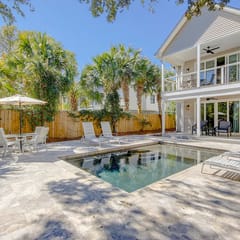 Gorgeous home with private pool, deck, enclosed patio, central AC, & balcony