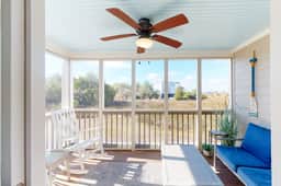 30-Day Marshfront Rental Condo w/Amazing Views, 2 Porches, Laundry & Shared Pool