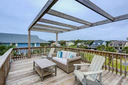 Beach Across the Street Ocean View Home w/ Roof Deck, Porch, AC - Dogs OK