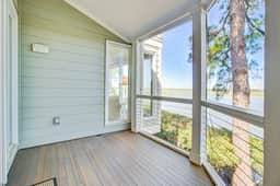 Centrally located to local attractions, close to beach access & marsh views