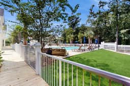Cozy 2BR Pet Friendly Walkable Resort Cottage w/ Pool Access