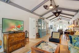Dog-friendly coastal cottage w/deck & private gas grill - short walk to beach