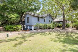 Dog-friendly woodland home with high-speed WiFi & large back deck - beach nearby