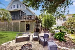 Gorgeous home with marsh views, deck, firepit & gourmet kitchen
