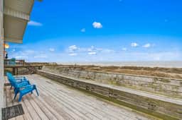 Oceanfront home with WiFi, full kitchen, & deck that spans the side of the home