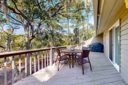 Peaceful Island Escape by Osprey Point | Close to Golf, Bikes & Beach