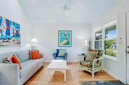 Private home w/access to shared pool, tennis, basketball courts & county park