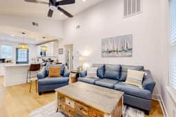 Cozy, Well-Appointed Home Near Top Charleston Destinations w/Firepit