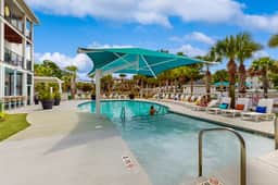 Stylish 2BR: Pet Friendly in Walkable Resort with a Pool