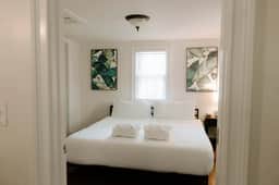 Stylish Bungalow Stay Near Downtown Charleston