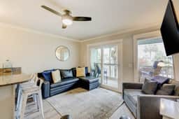 Updated Oceanfront Condo w/ Balcony, Pool & Beach Access