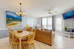 Dog-friendly penthouse with oceanfront balcony - steps to Folly Beach Pier - Image 5