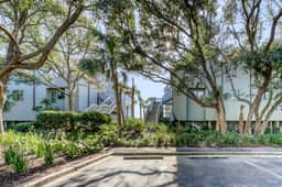 Dog-Friendly Waterfront Condo with Furnished Deck & Beach Views - Image 3