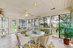 First-floor villa overlooking the Ocean Winds golf course 18th fairway - Image 4