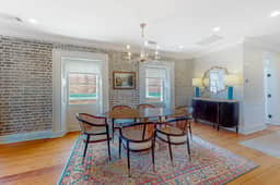 Rainbow Row Pied-À-Terre Condo in Charleston - Image 2