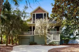 Spacious home with pool - walk to beach & golf - Image 3