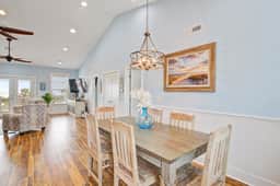 Beautiful ocean view home w/ free WiFi is just across the street from the beach - Image 5