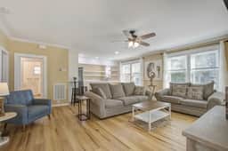 Charming home steps from beach with two full kitchens, deck, patio, WiFi & AC - Image 2