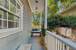 North Central, 30-Day Rental Home w/Double Porches, Garden Patio, and Free WiFi - Image 4