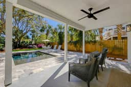 Gorgeous home with private pool, deck, enclosed patio, central AC, & balcony - Image 5