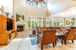 Upscale house with private pool, lagoon views - near beach & tennis - Image 4