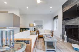 Handicap accessible villa featuring views of hole #1 at Crooked Oaks - Image 5