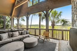 Luxurious, water view retreat with WiFi, AC, washer, dryer, screened porch. - Image 2