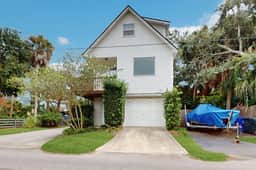 Amazing Beach Home - Image 3