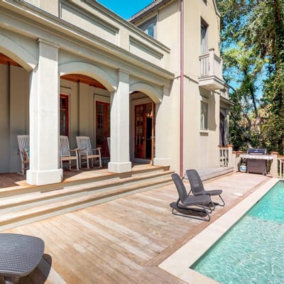 Multi-level home with private pool, lanai & enclosed deck - beach nearby