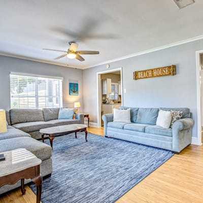 Spacious Dog-Friendly Retreat | Walk to Beach