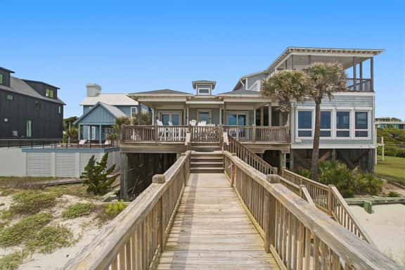 Luxury, Dog-Friendly, Oceanfront Home on Folly Beach - Image 1