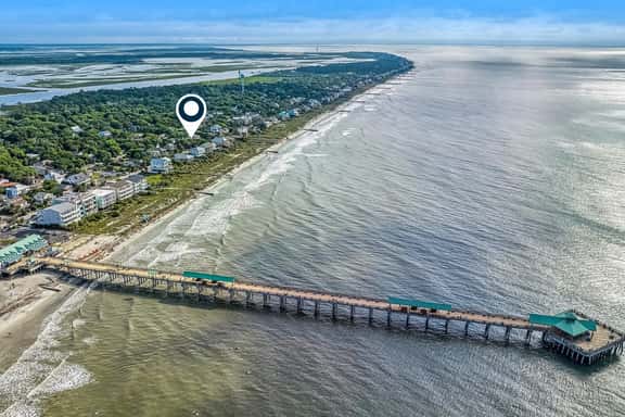 Coastal dog-friendly home with pool, ocean views & fenced yard - Image 1