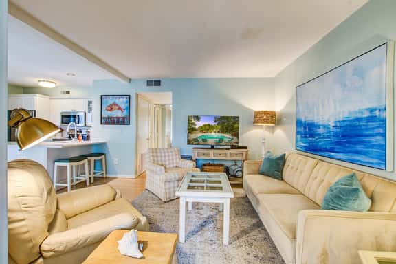 Cozy Island Home with Balcony and W/D - Image 1