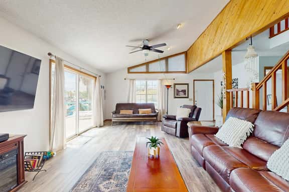 Dog-Friendly Beach Home w/ Free WiFi & Private Washer/Dryer - Near Beach & Pier - Image 1