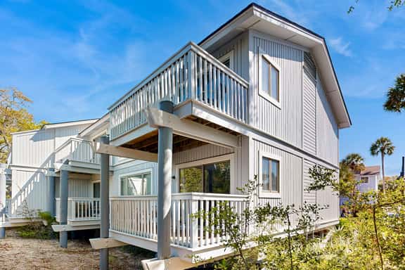 Wild Dunes condo with close proximity to beach access, on site pool & more - Image 1