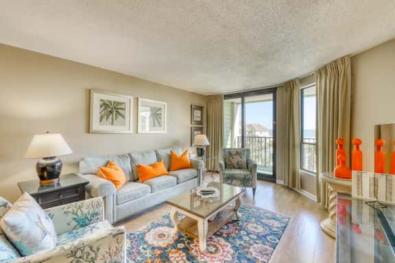 Ocean-view villa at beachfront complex with pool - walk to golf, dining, & more - Image 1