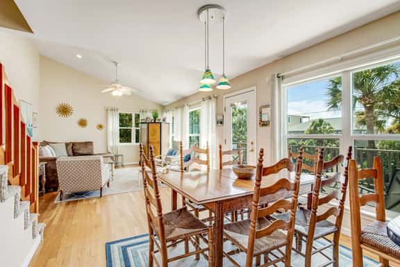 Relaxing oceanside home w/ multiple decks, outdoor shower- steps to beach access - Image 1
