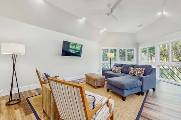 Cozy Kiawah Island villa centrally located near local attractions - Image 1