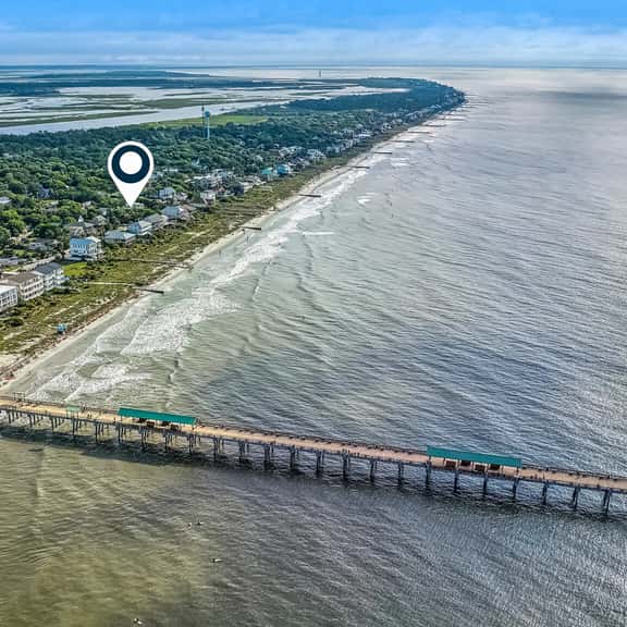 Coastal dog-friendly home with pool, ocean views & fenced yard - Image 1