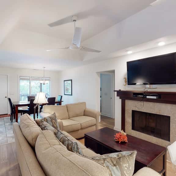Exquisitely Furnished Home Surrounded by Golf Courses, Tennis Courts, & Beaches - Image 1