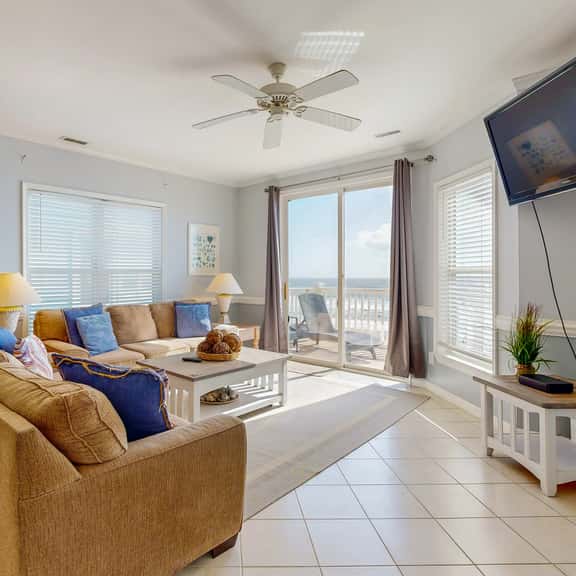 Dog-friendly penthouse with oceanfront balcony - steps to Folly Beach Pier - Image 1