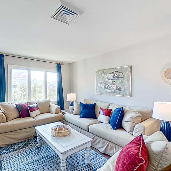 Lovely top floor villa in Wild Dunes with partial ocean views, pool, & W/D - Image 1