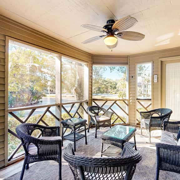 Waterfront Family Retreat with Pond Views - Close to Tennis and Golf - Dogs Welcome - Image 1