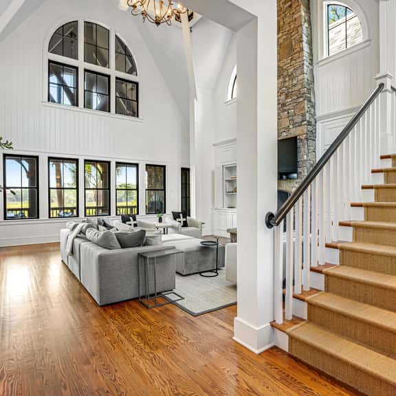Luxurious, water view retreat with WiFi, AC, washer, dryer, screened porch. - Image 1