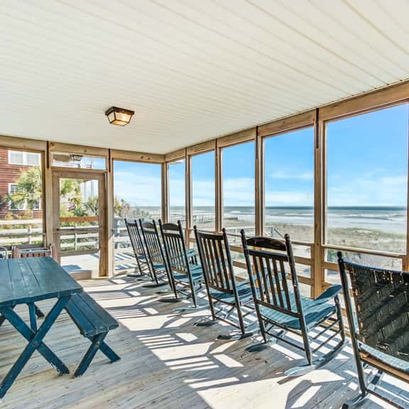 Special oceanfront home w/ stunning ocean views & private beach access - Image 1