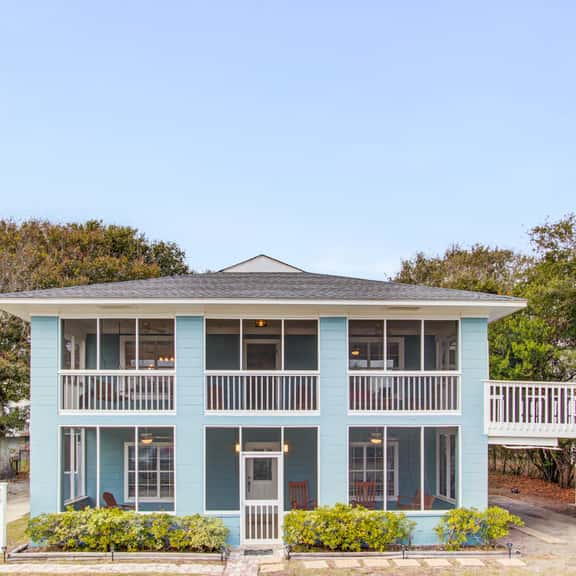 Dog-friendly, ocean-view getaway with grill, deck, beach access & basketball - Image 1
