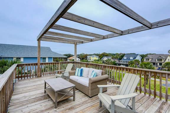 Beach Across the Street Ocean View Home w/ Roof Deck, Porch, AC - Dogs OK