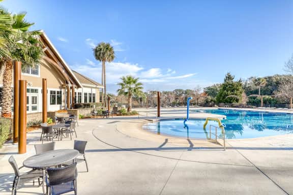 Creek Watch Villa with resort amenities, marsh views, & on-site golf