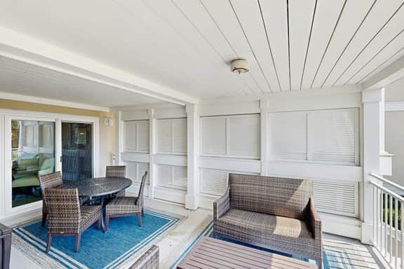 Elegant Ocean View Villa w/Fast WiFi, Shared Pools, Tennis, Golf Courses, & Gym