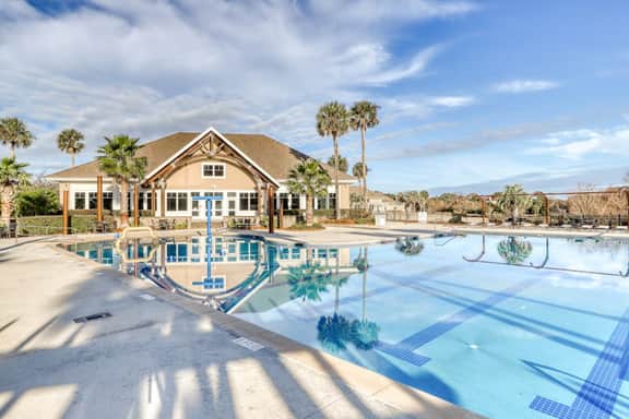 First-floor villa overlooking the Ocean Winds golf course 18th fairway